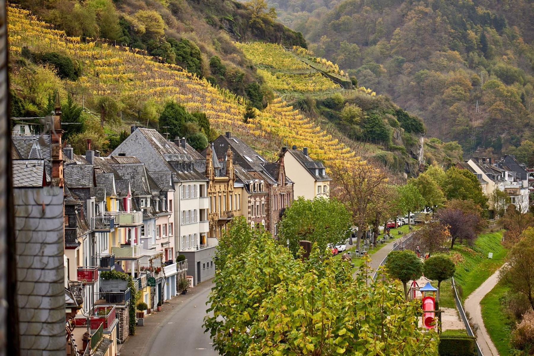 Luxus Apartments Mosel-Zeit Neu 2023 Zell Exterior foto